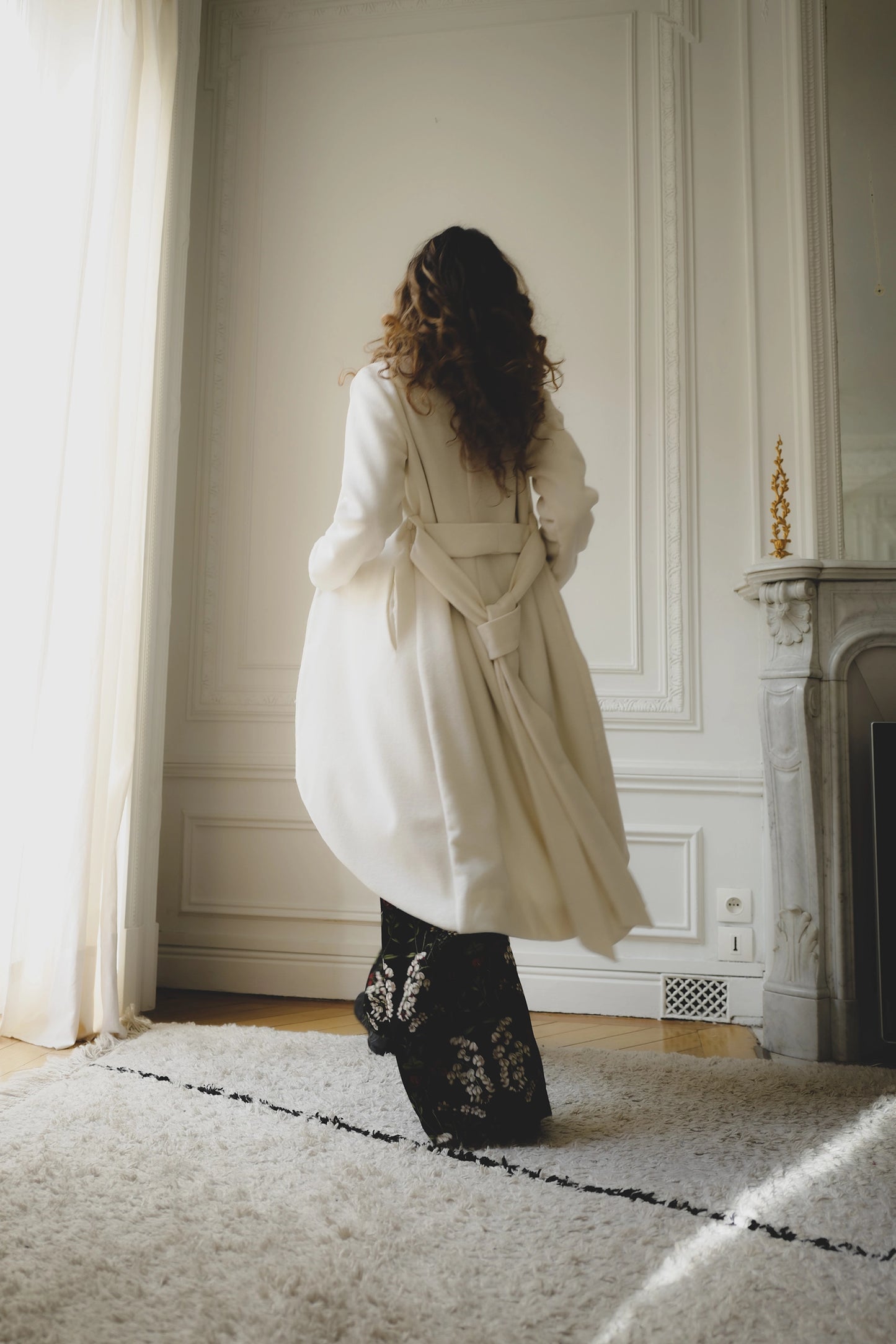 LE SECRET | Le manteau magique