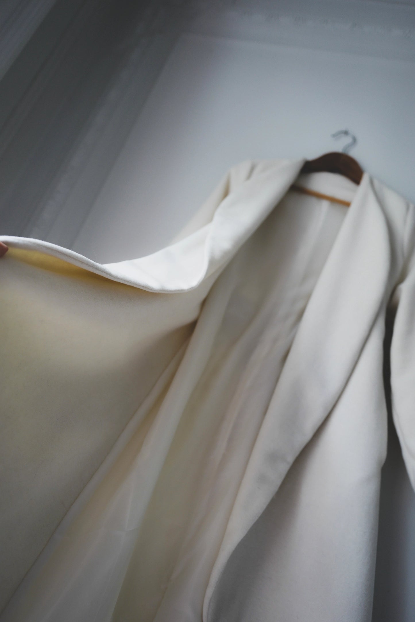 LE SECRET | Le manteau magique