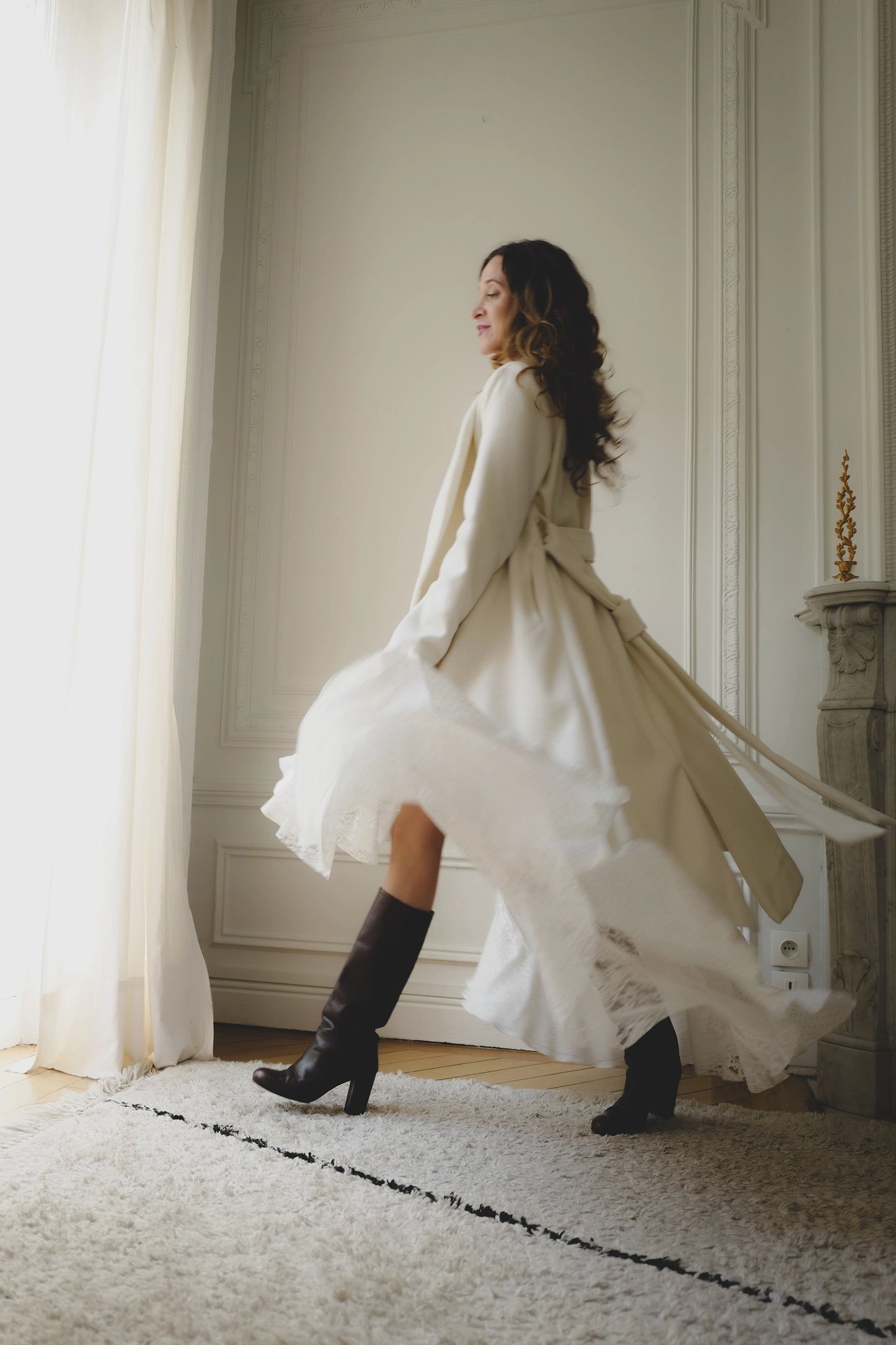 LE SECRET | Le manteau magique