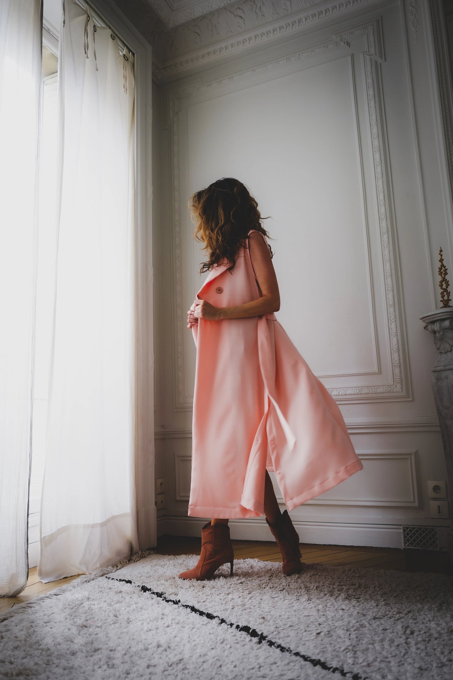 L'ADRESSE N°03 | Trench maxi sans manches