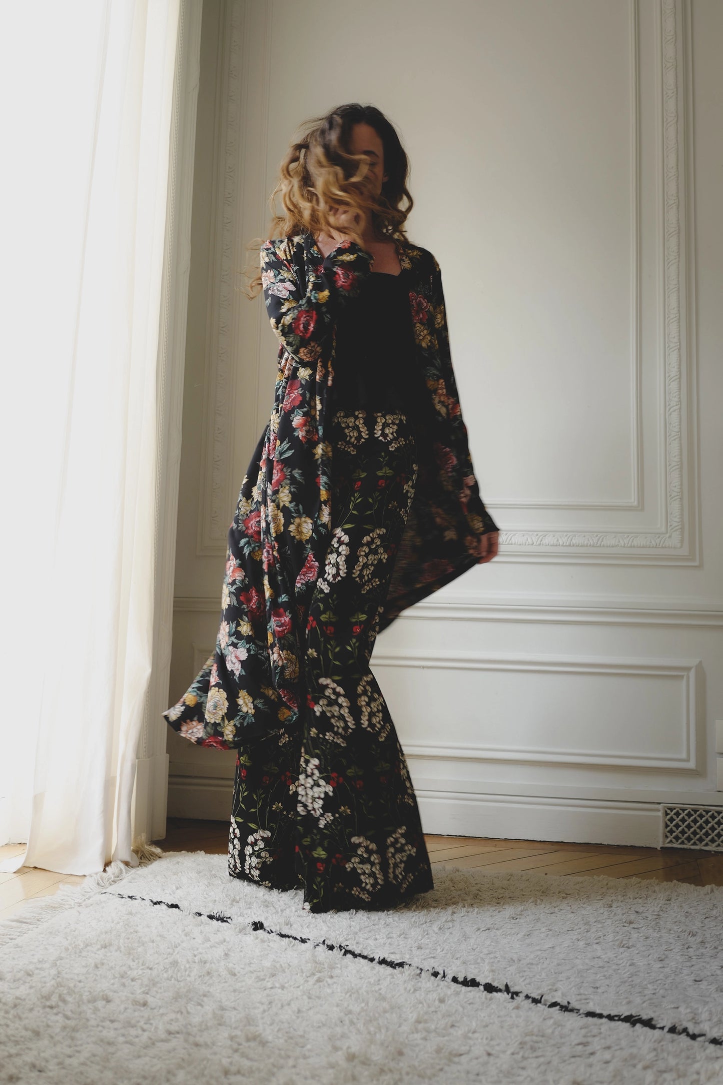 LE SECRET | Le manteau magique