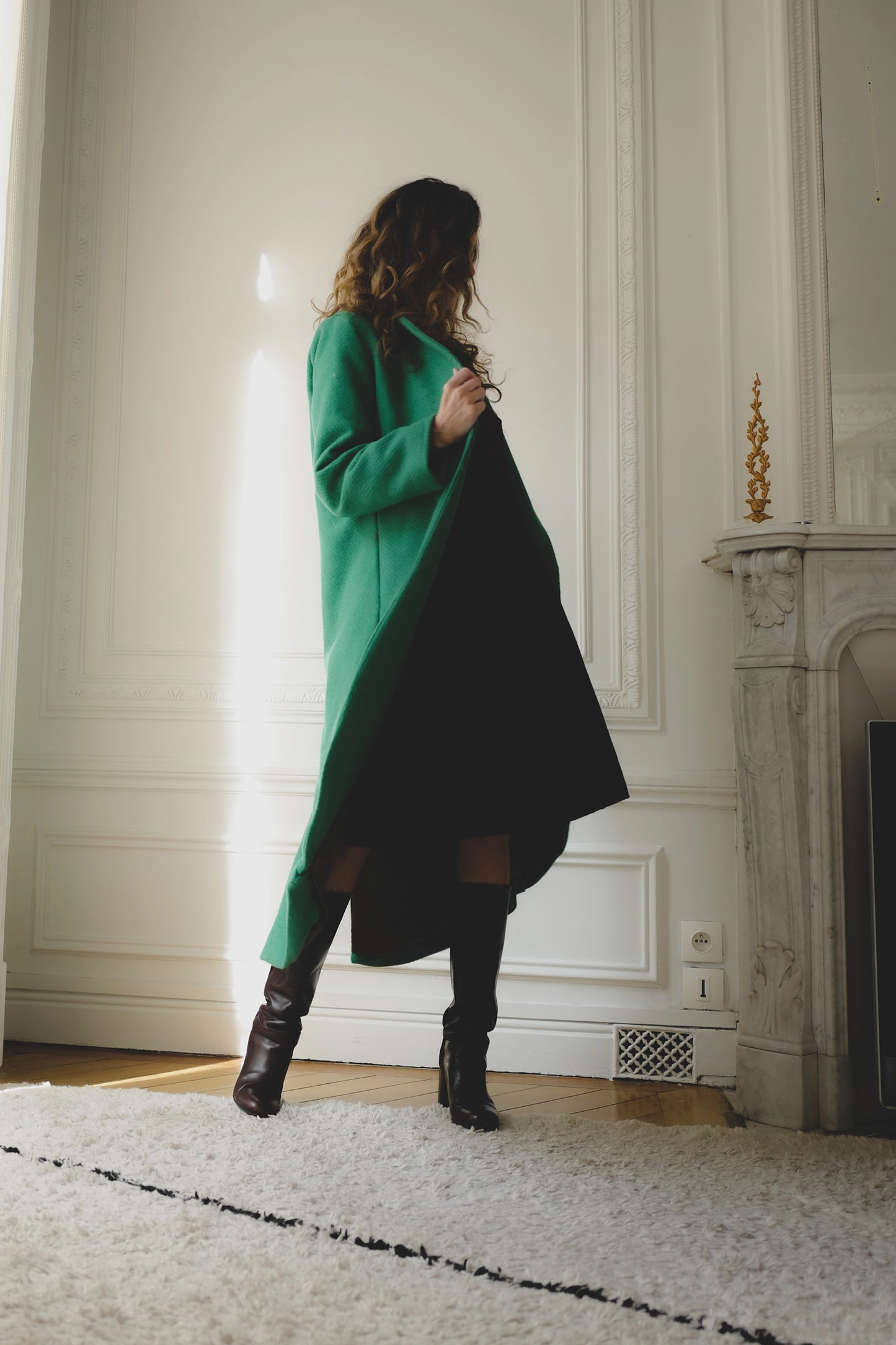 LE SECRET | Le manteau magique