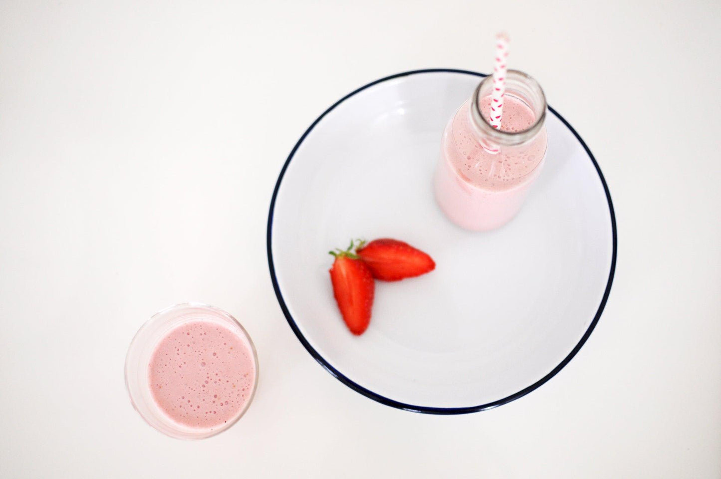 Lassi Fraise // Lait de coco - Eau de rose - Vanessa Pouzet