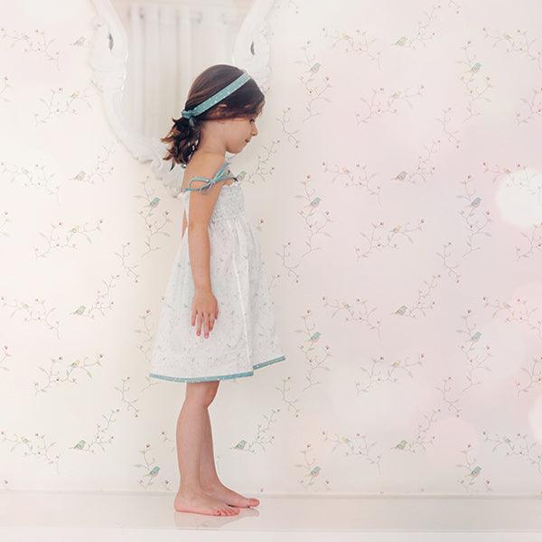 
                  
                    JUST A LITTLE GIRL (1mois au 3 ans)
                  
                
