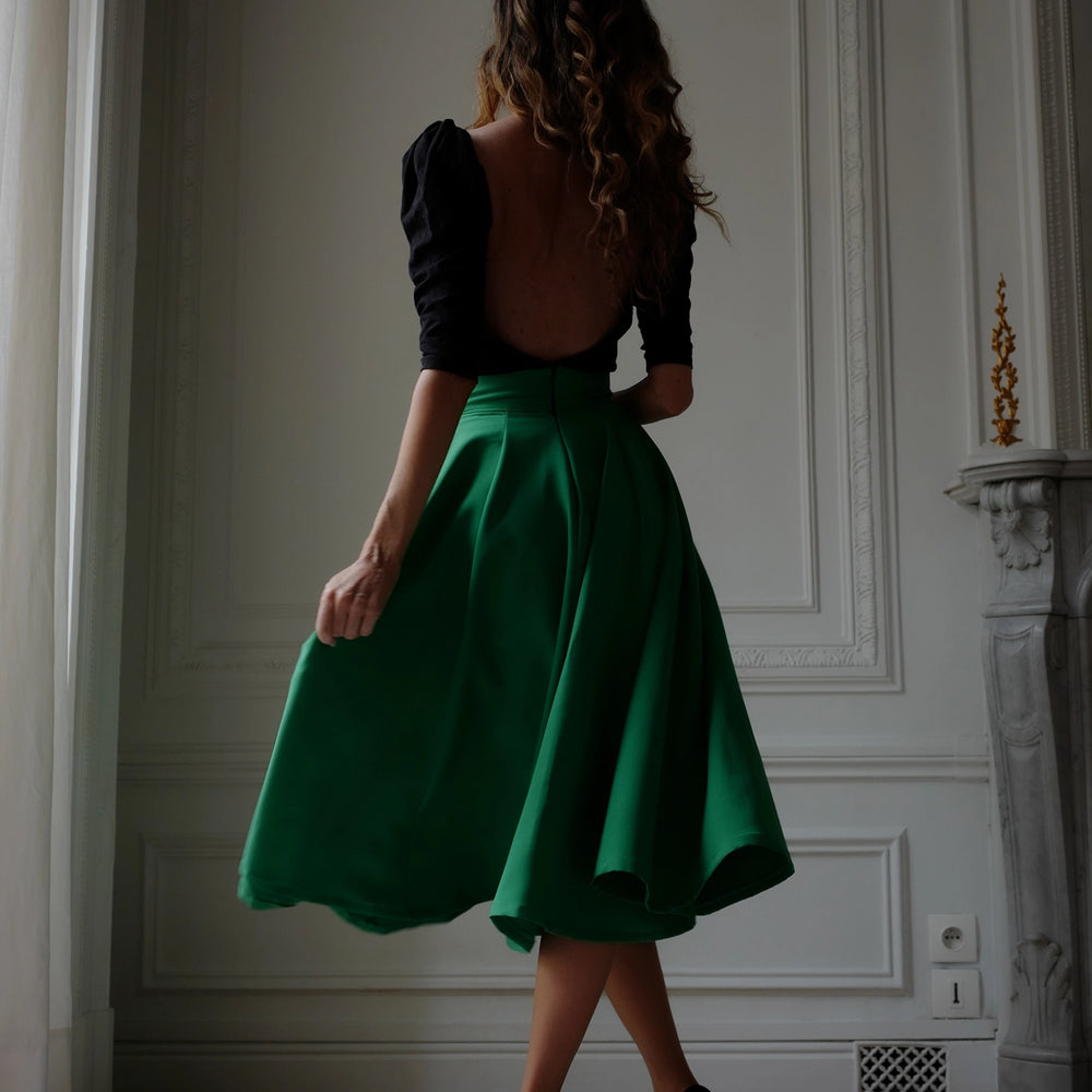 
                      
                        UN BONBON | 3 jupes + un outil magique
                      
                    