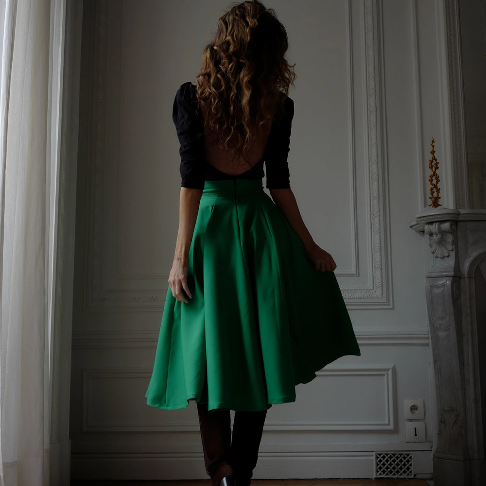 
                      
                        UN BONBON | 3 jupes + un outil magique
                      
                    